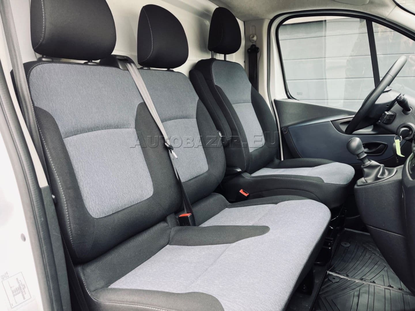 Opel Vivaro Kombi 1.6 CDTI BiTurbo 125k S&S L2H1 2900 + thumb 35