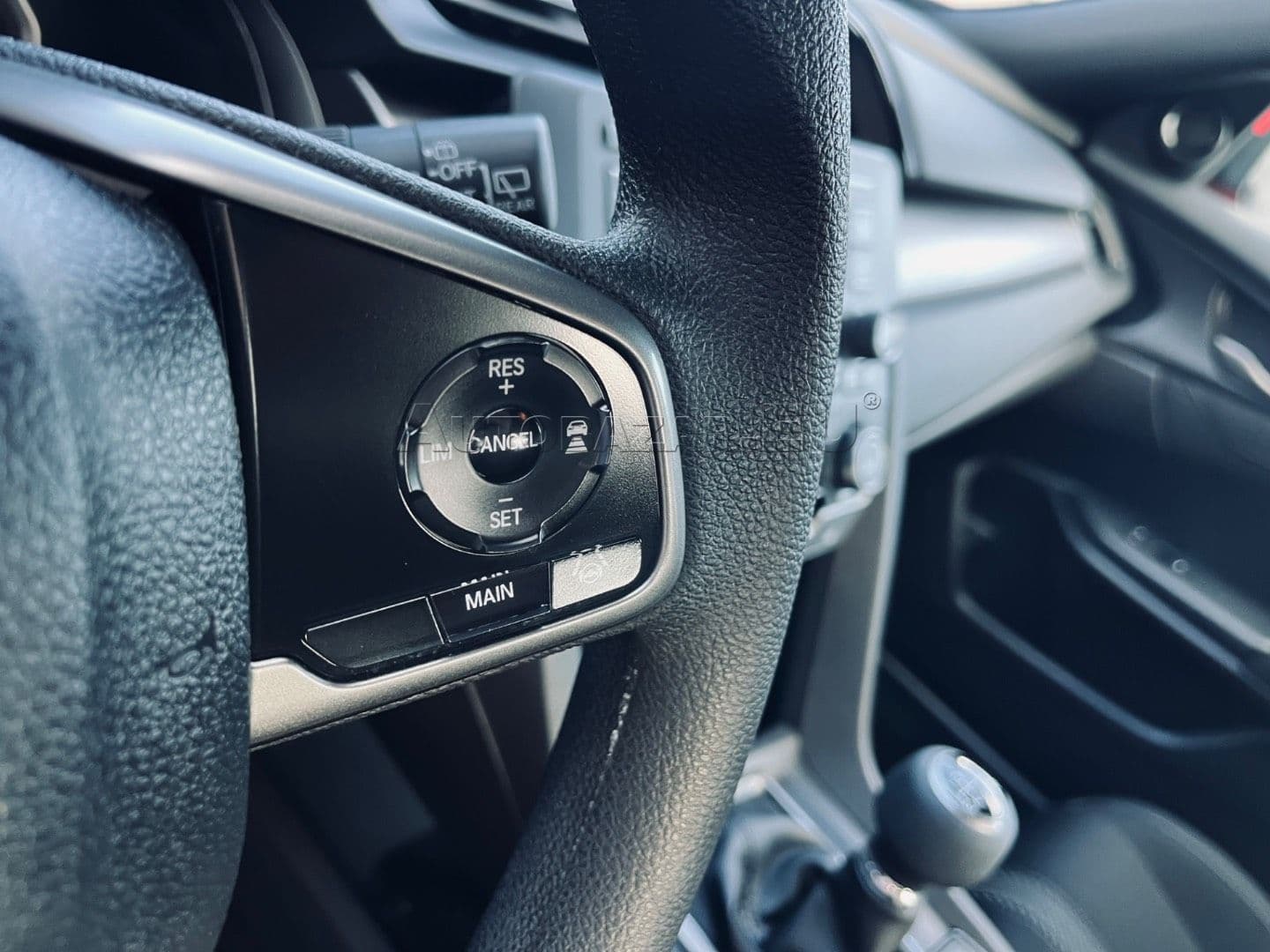 Honda Civic 1.0 DOHC VTEC Turbo Executive thumb 22