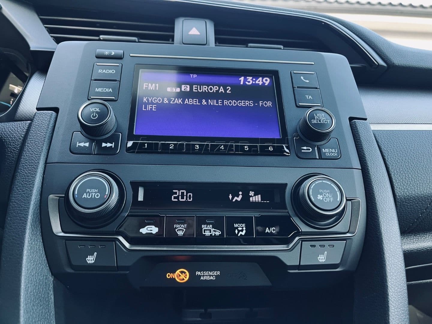 Honda Civic 1.0 DOHC VTEC Turbo Executive thumb 27