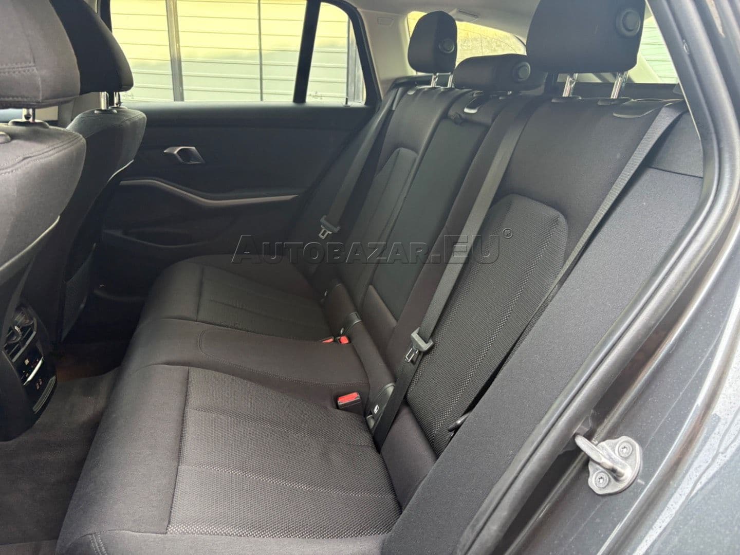 BMW Rad 3 Touring 320d mHEV  xDrive A/T thumb 36