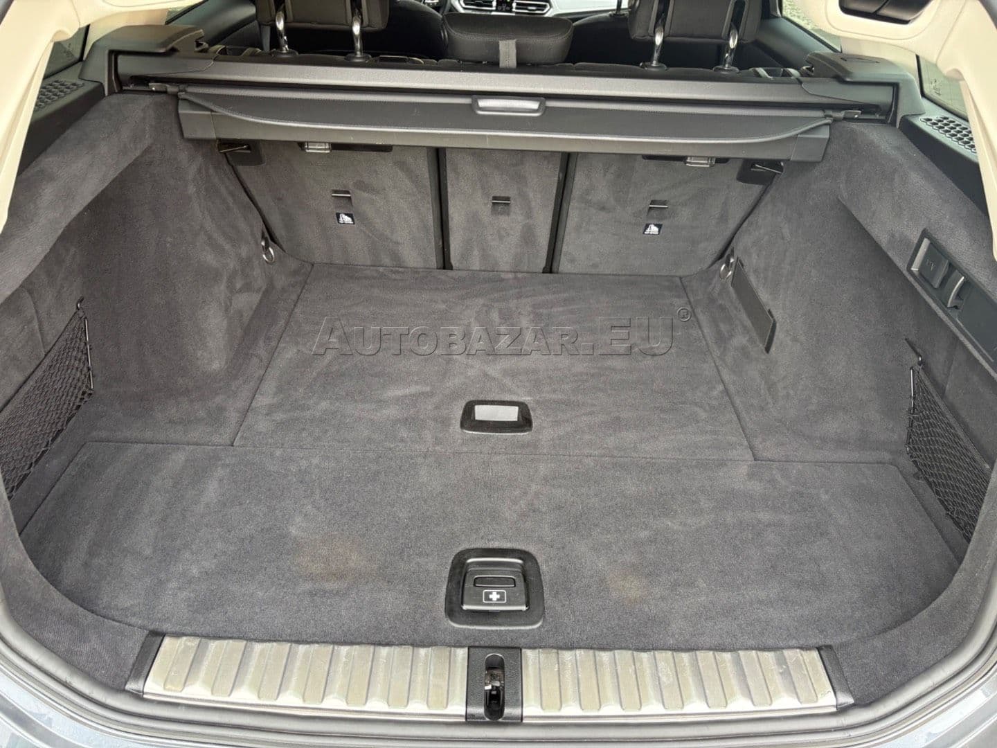 BMW Rad 3 Touring 320d mHEV  xDrive A/T thumb 43