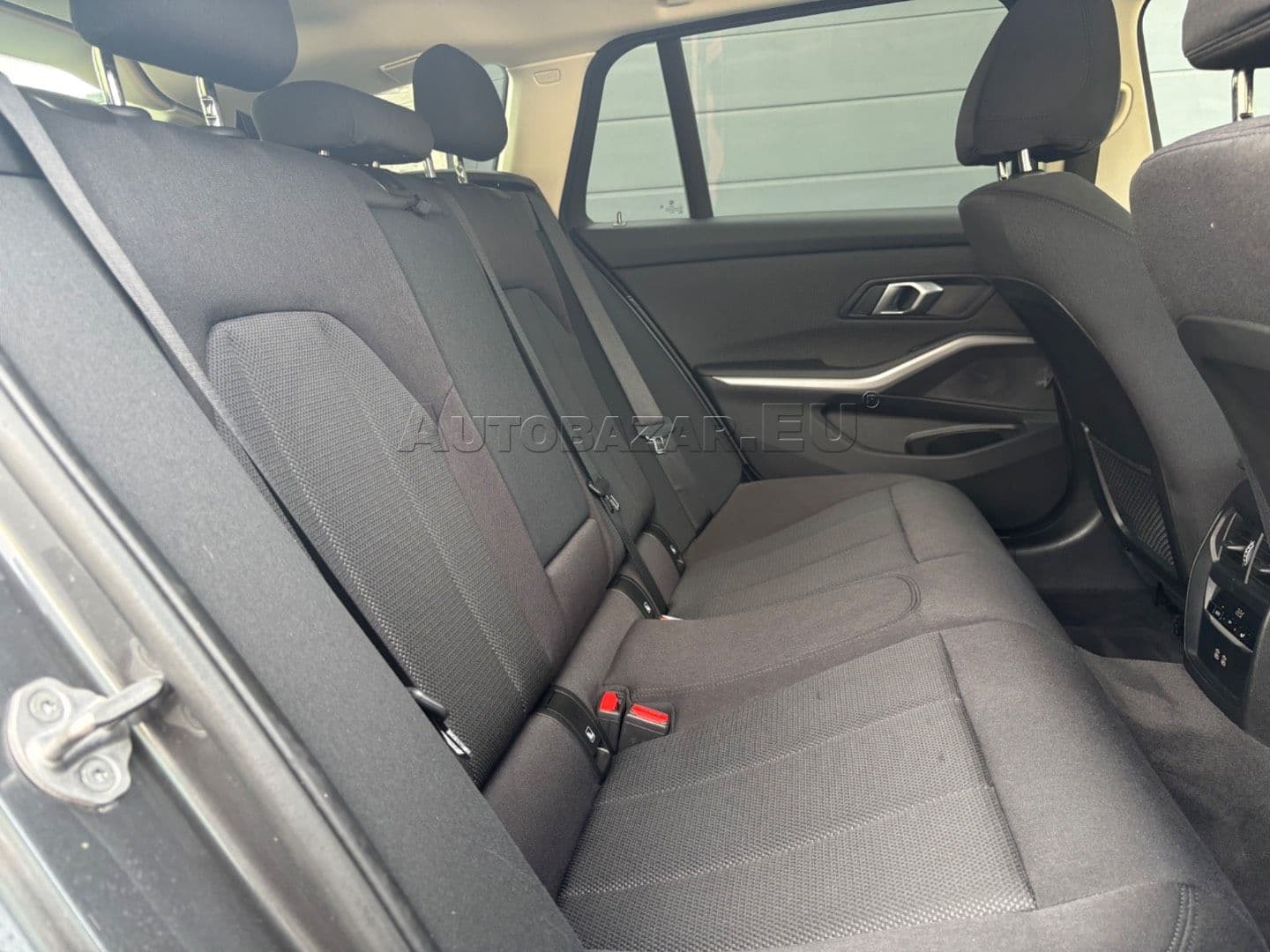 BMW Rad 3 Touring 320d mHEV  xDrive A/T thumb 46
