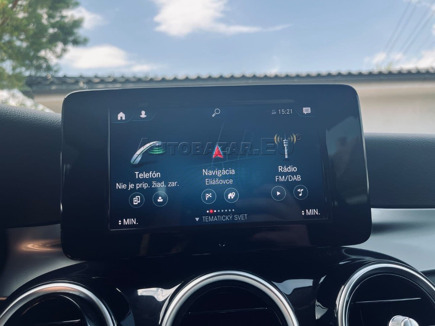 Mercedes-Benz GLC SUV 300 e 4MATIC A/T thumb 28