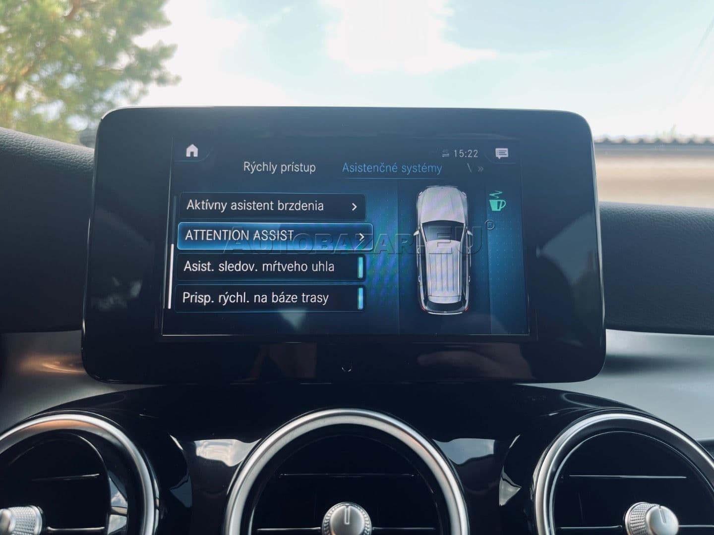 Mercedes-Benz GLC SUV 300 e 4MATIC A/T thumb 32