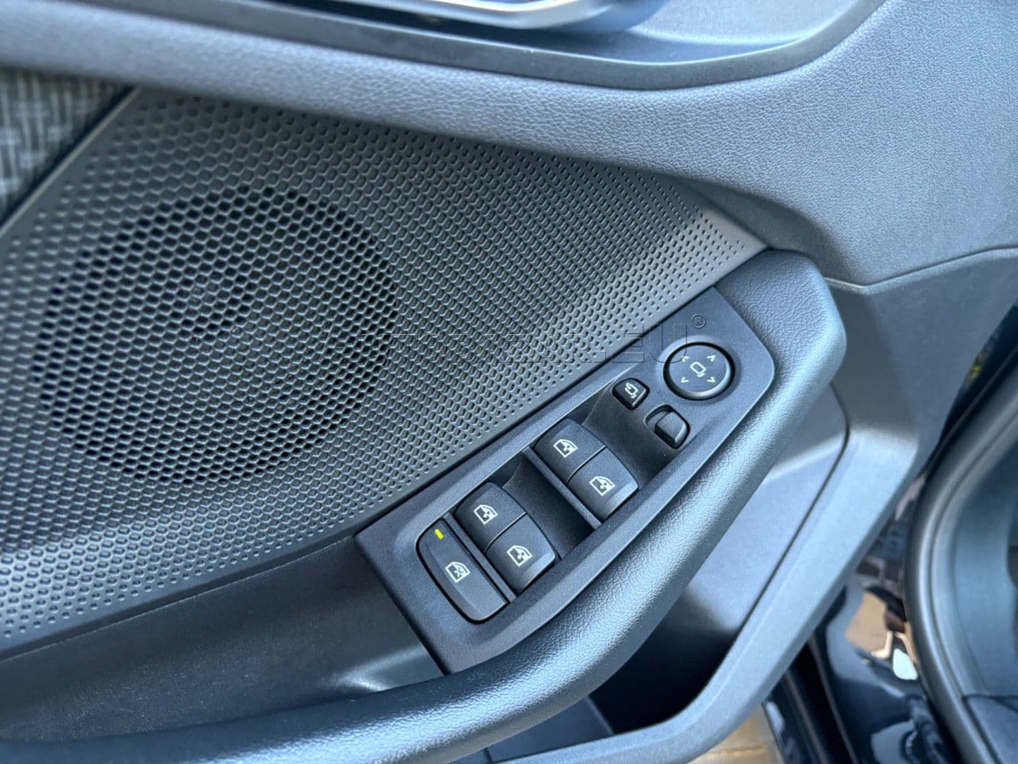 BMW Rad 1 116d thumb 19