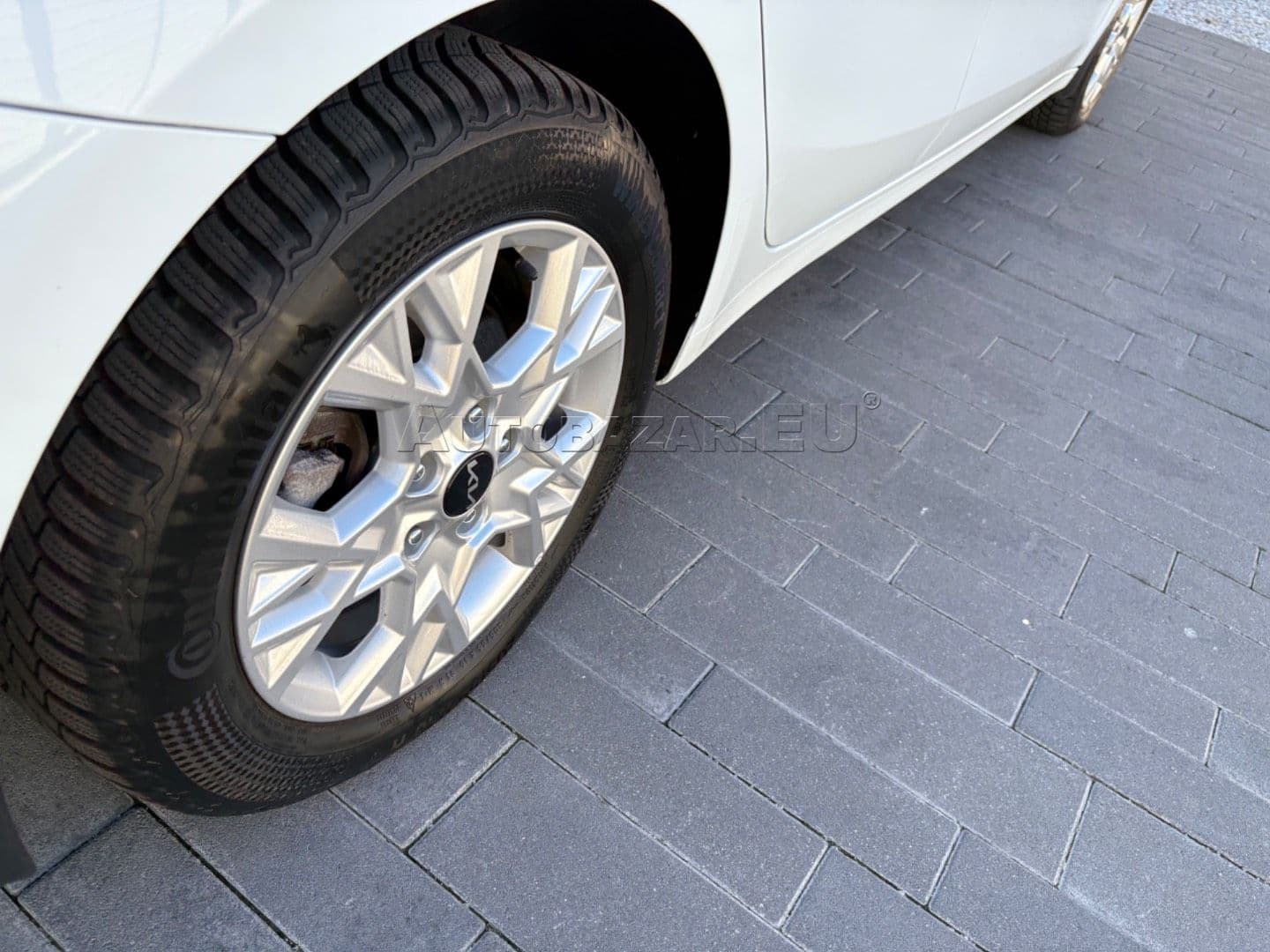 Kia Ceed SW 1.5 T-GDi Silver thumb 13