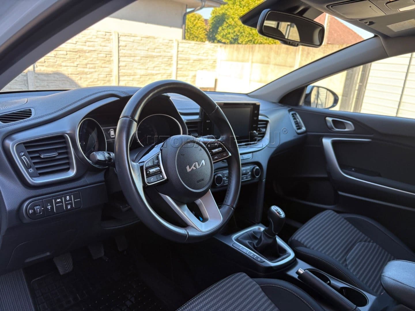 Kia Ceed SW 1.5 T-GDi Silver thumb 17