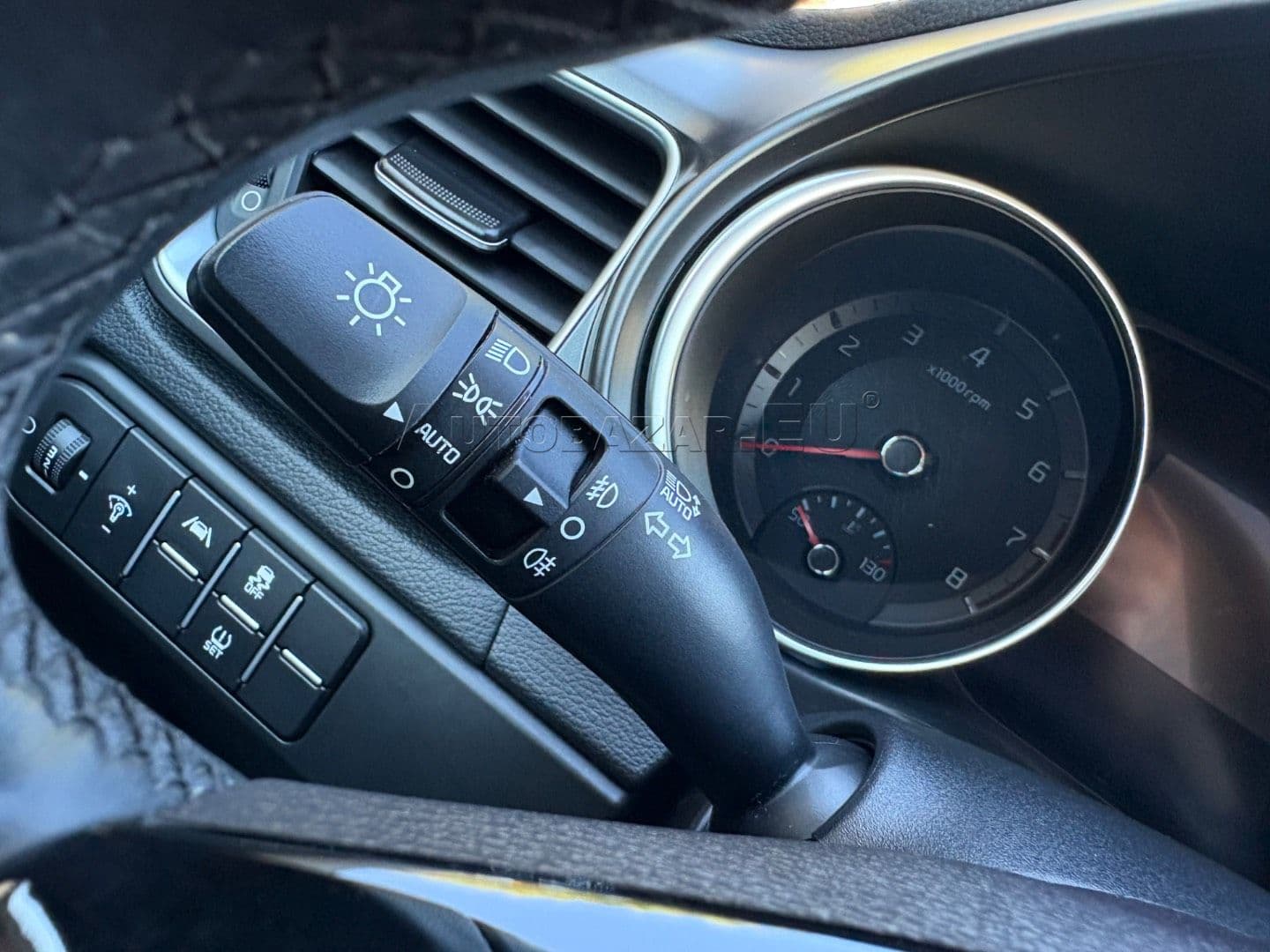 Kia Ceed SW 1.5 T-GDi Silver thumb 23