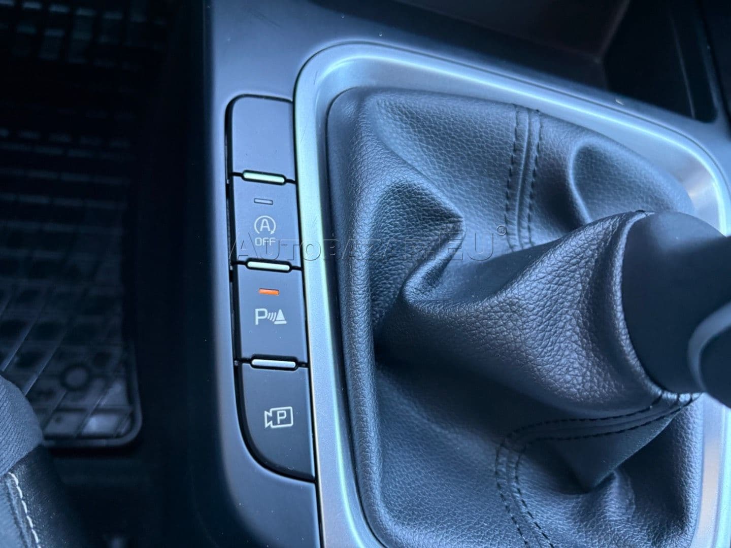 Kia Ceed SW 1.5 T-GDi Silver thumb 25