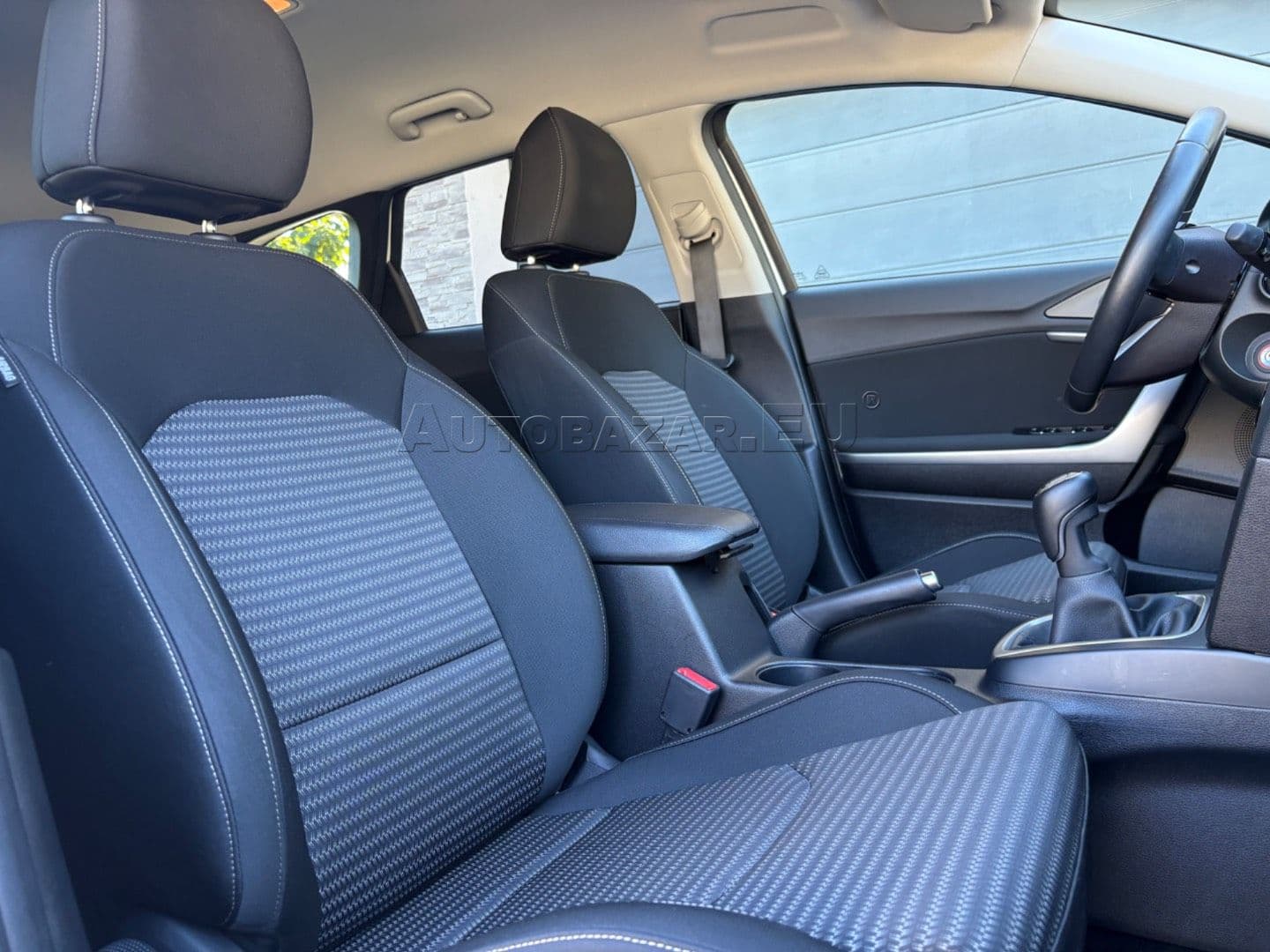 Kia Ceed SW 1.5 T-GDi Silver thumb 44