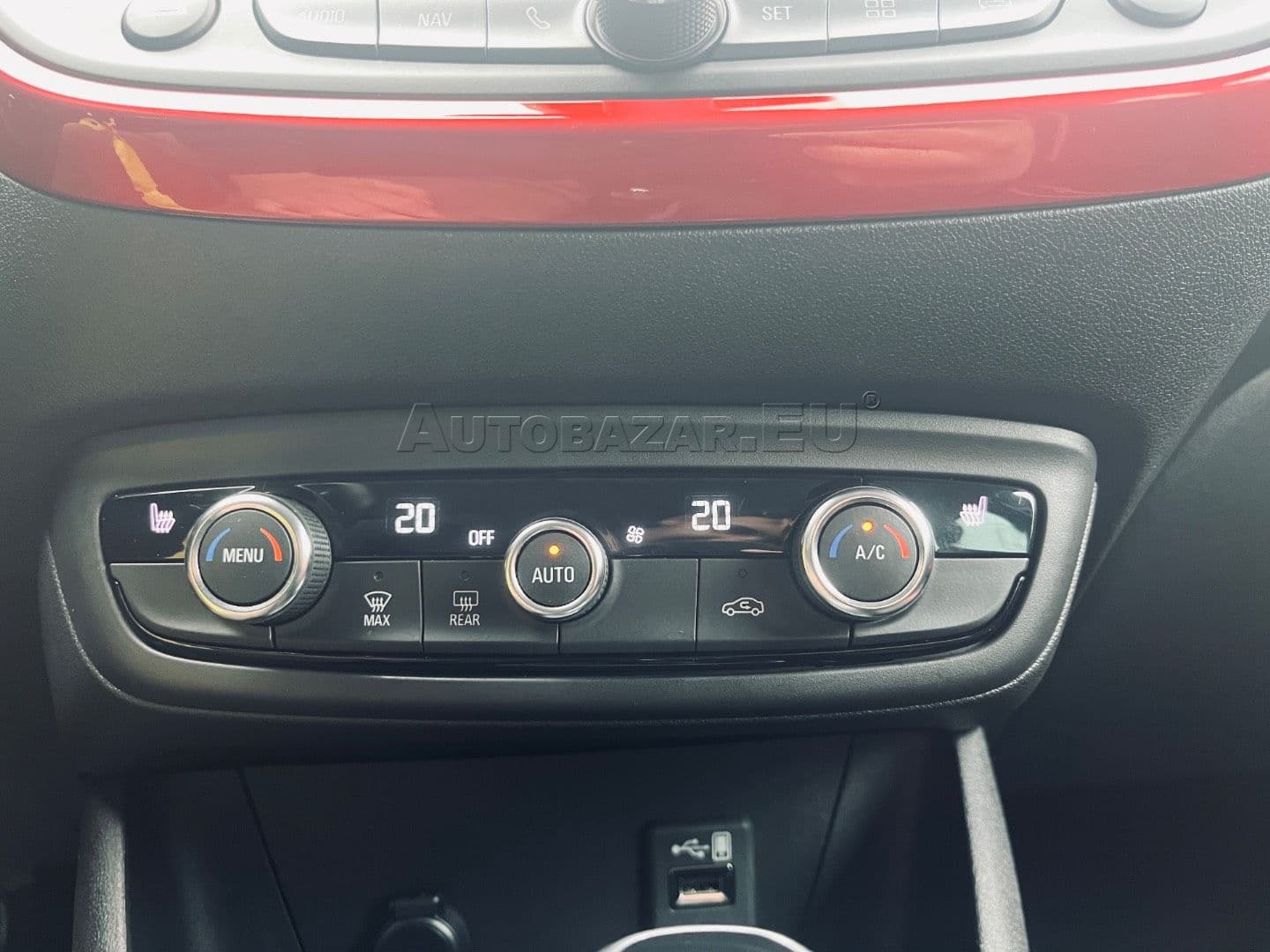 Opel Crossland X 1.2 Turbo S/S Family Edition A/T thumb 27