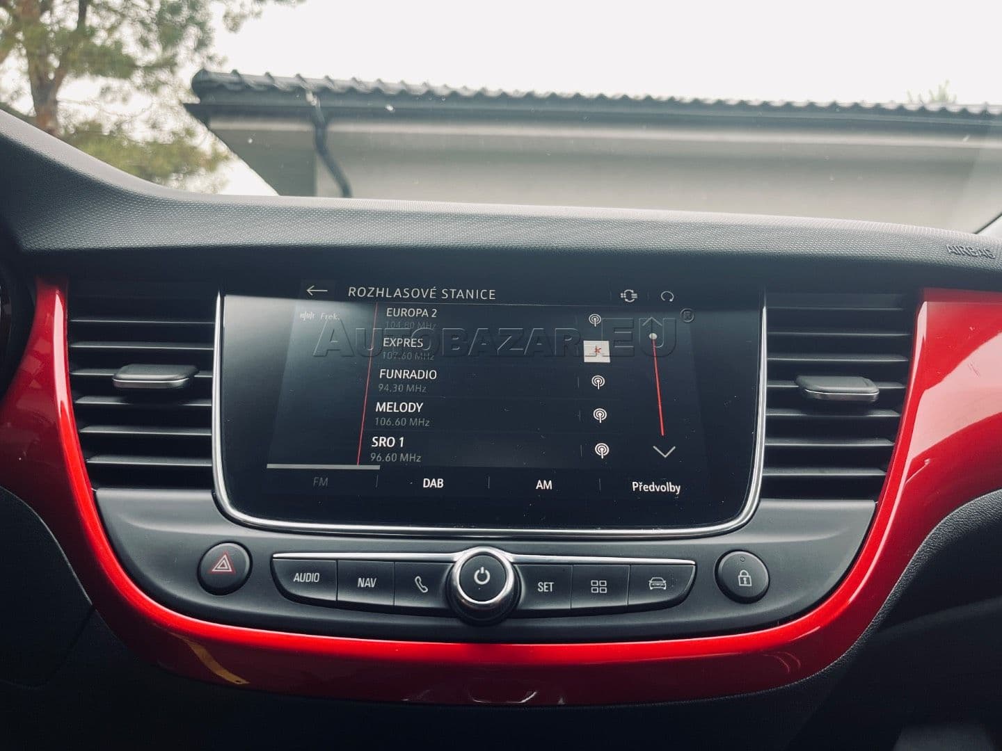 Opel Crossland X 1.2 Turbo S/S Family Edition A/T thumb 28