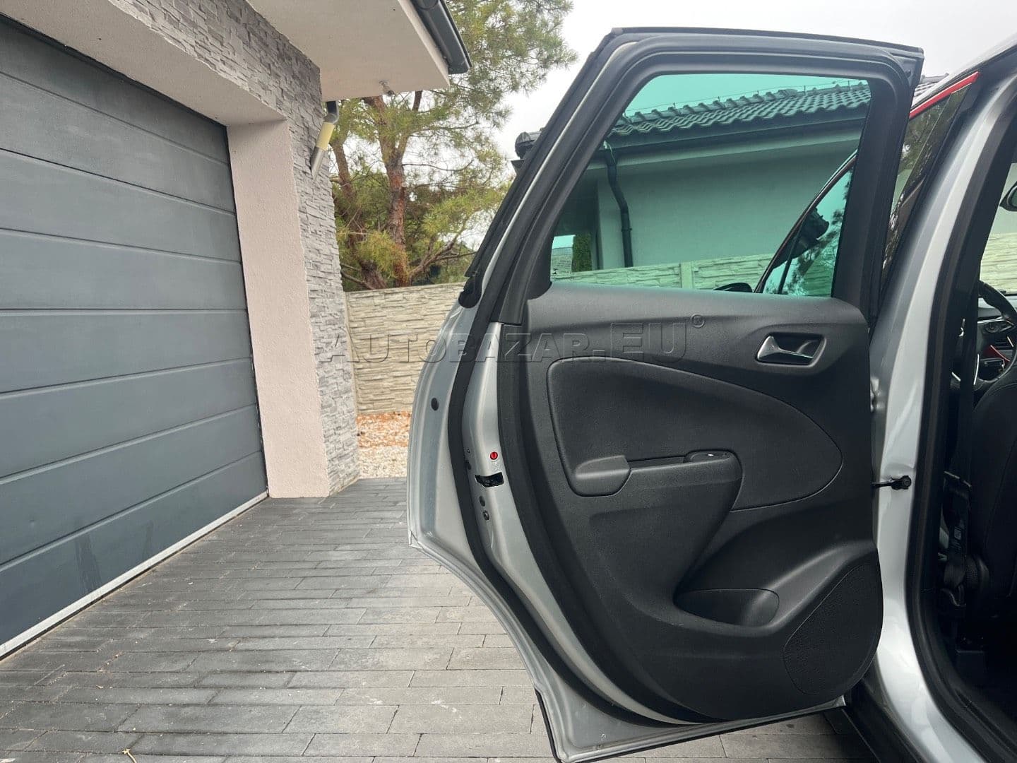 Opel Crossland X 1.2 Turbo S/S Family Edition A/T thumb 35