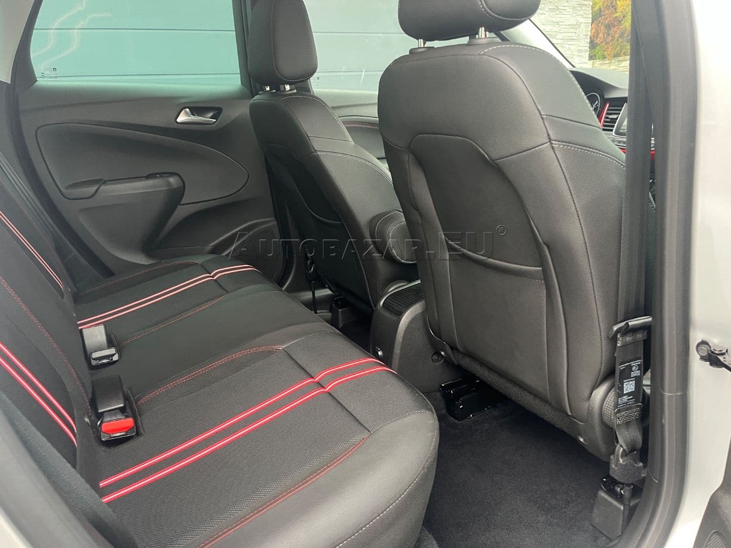 Opel Crossland X 1.2 Turbo S/S Family Edition A/T thumb 41