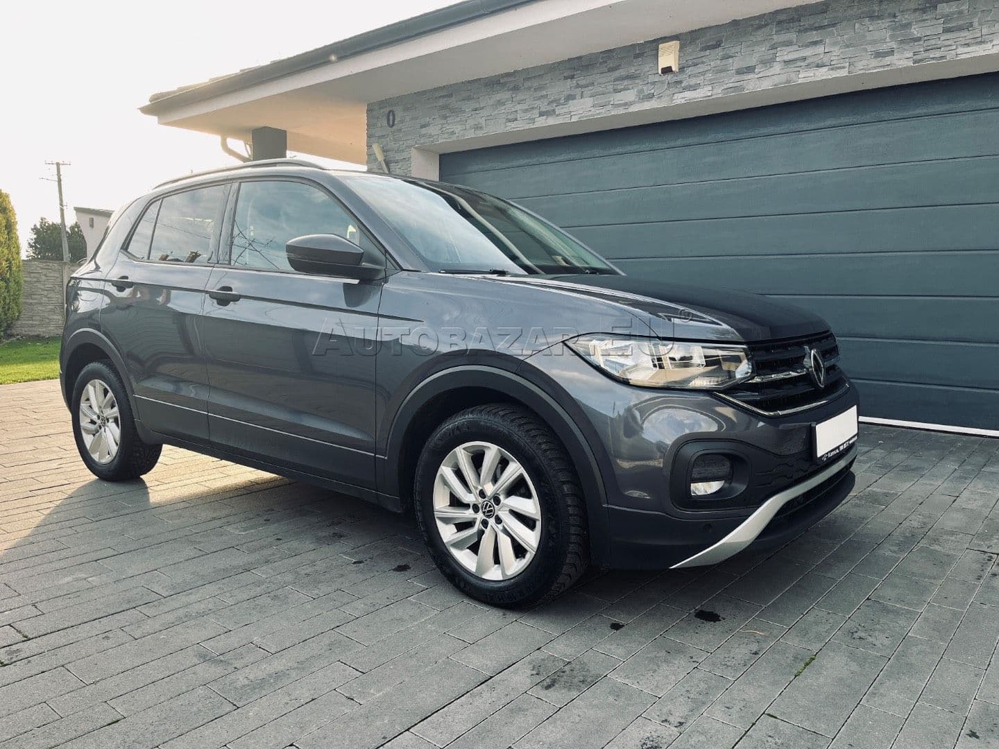 Volkswagen T-Cross 1.0 TSI 110k Life thumb 2