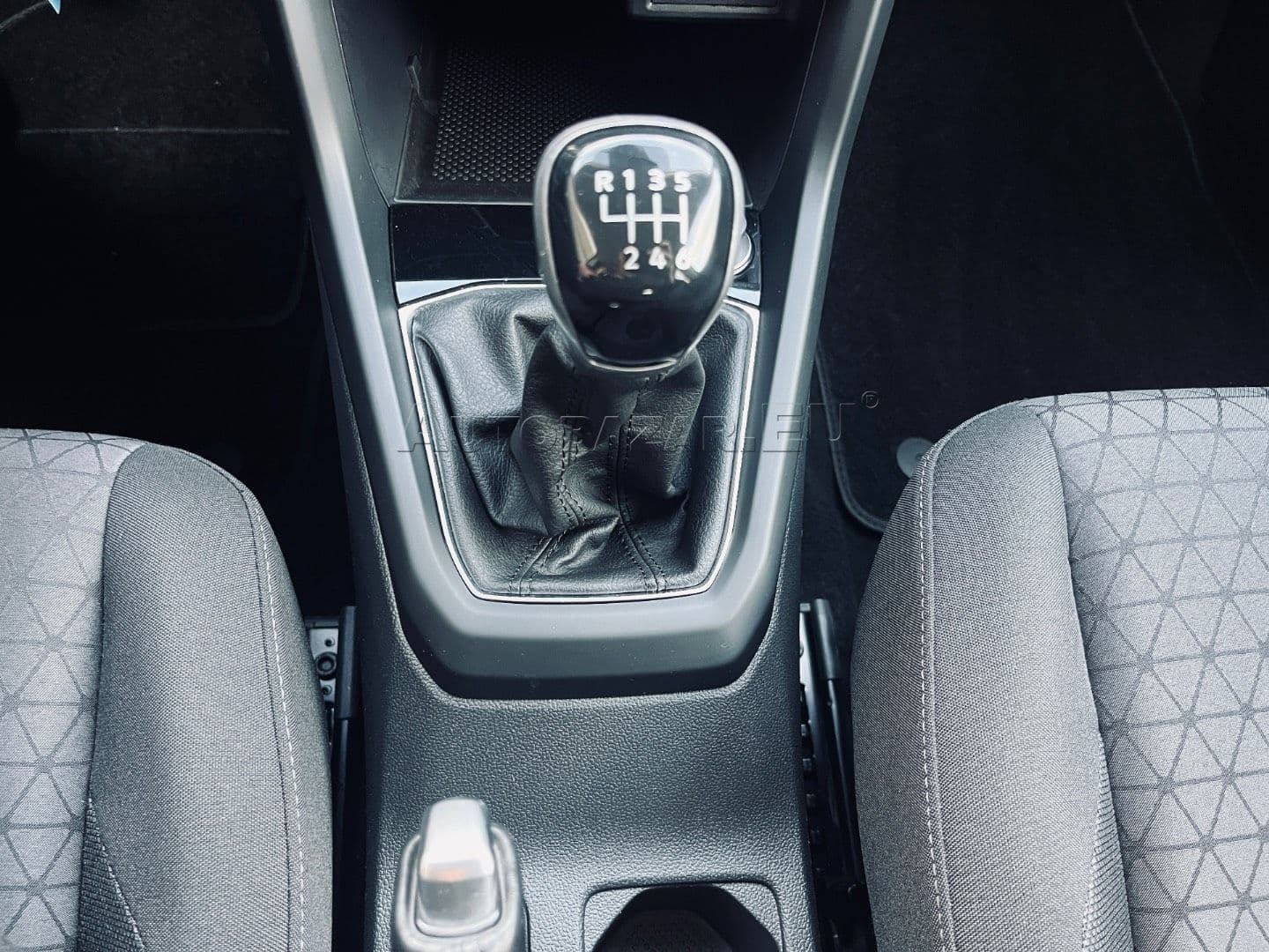 Volkswagen T-Cross 1.0 TSI 110k Life thumb 25