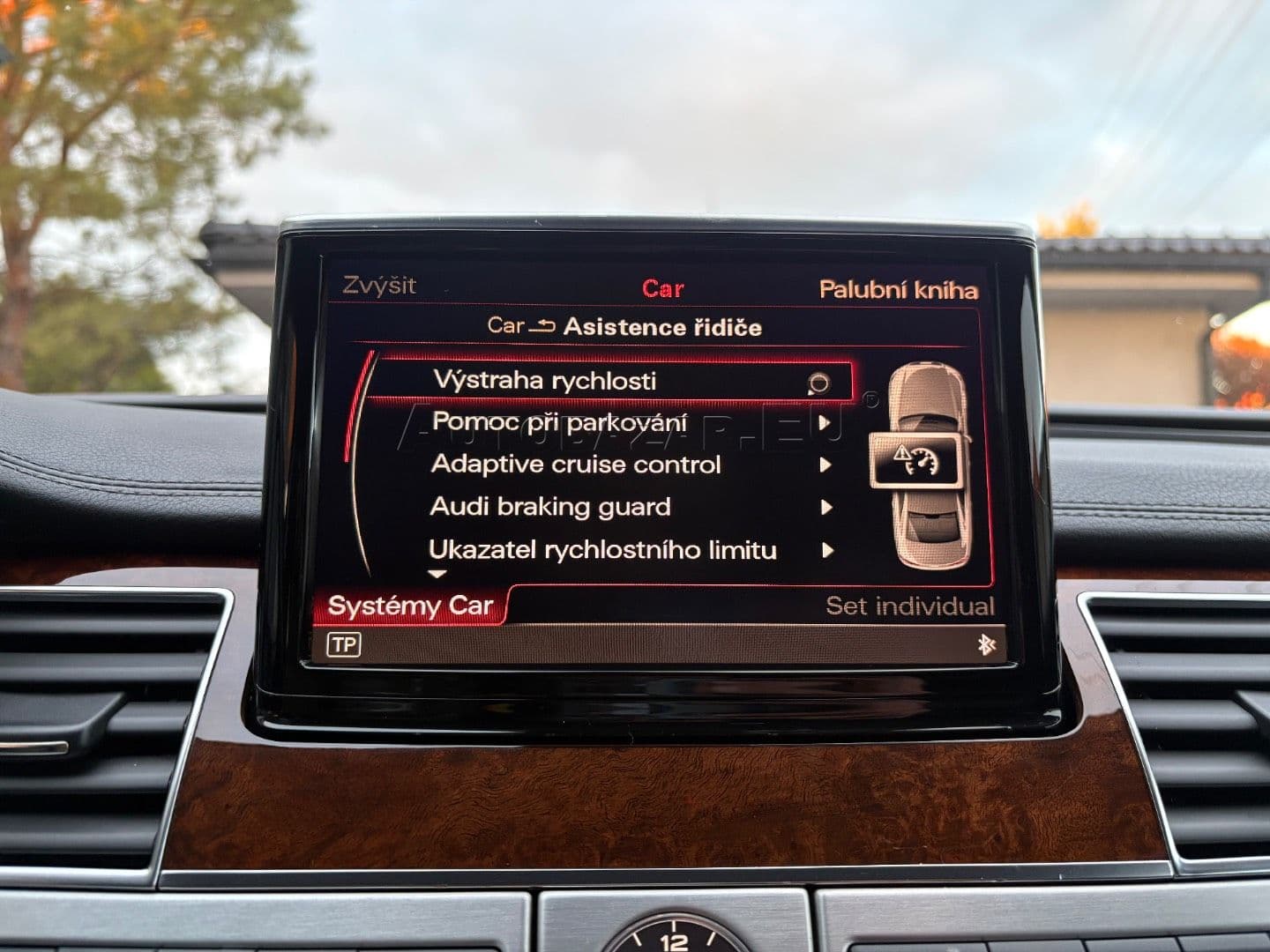 Audi A8 3.0 TDI V6 DPF quattro tiptronic thumb 33