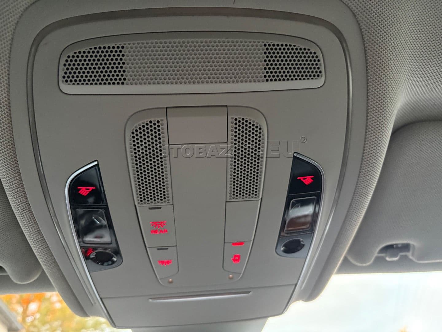 Audi A8 3.0 TDI V6 DPF quattro tiptronic thumb 41