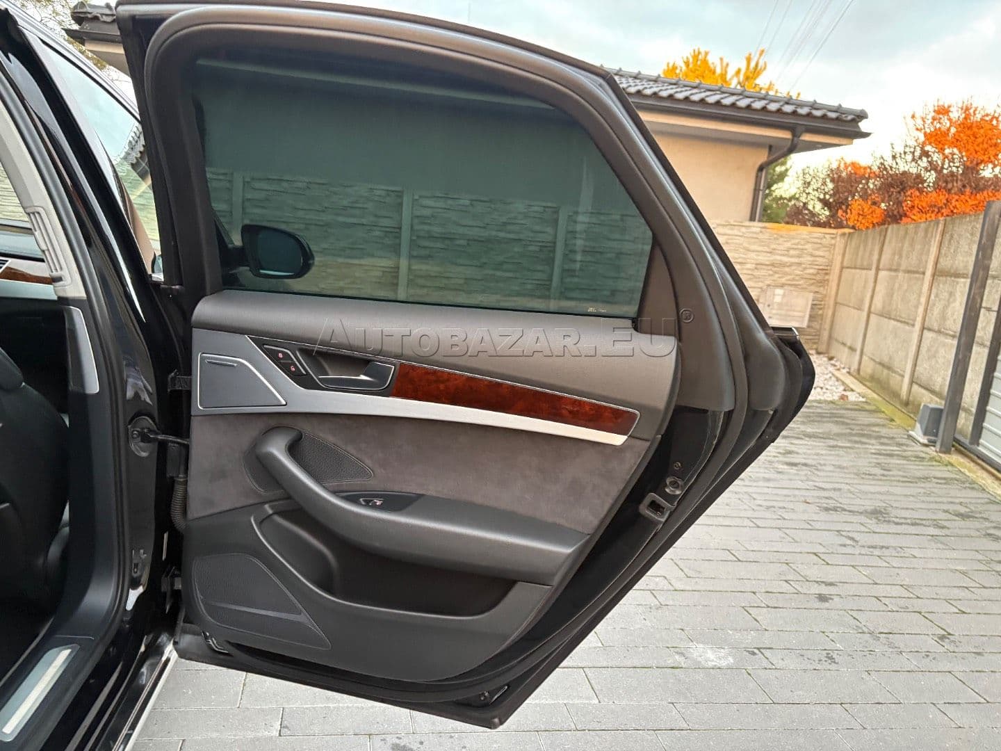 Audi A8 3.0 TDI V6 DPF quattro tiptronic thumb 52