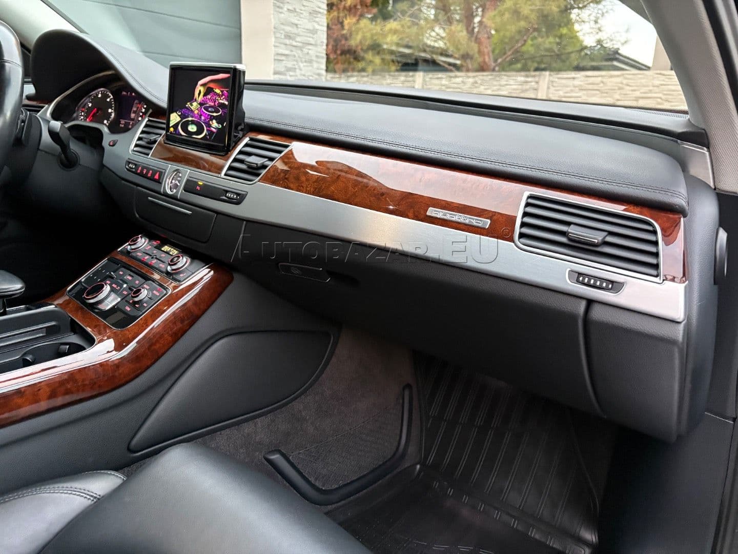 Audi A8 3.0 TDI V6 DPF quattro tiptronic thumb 56