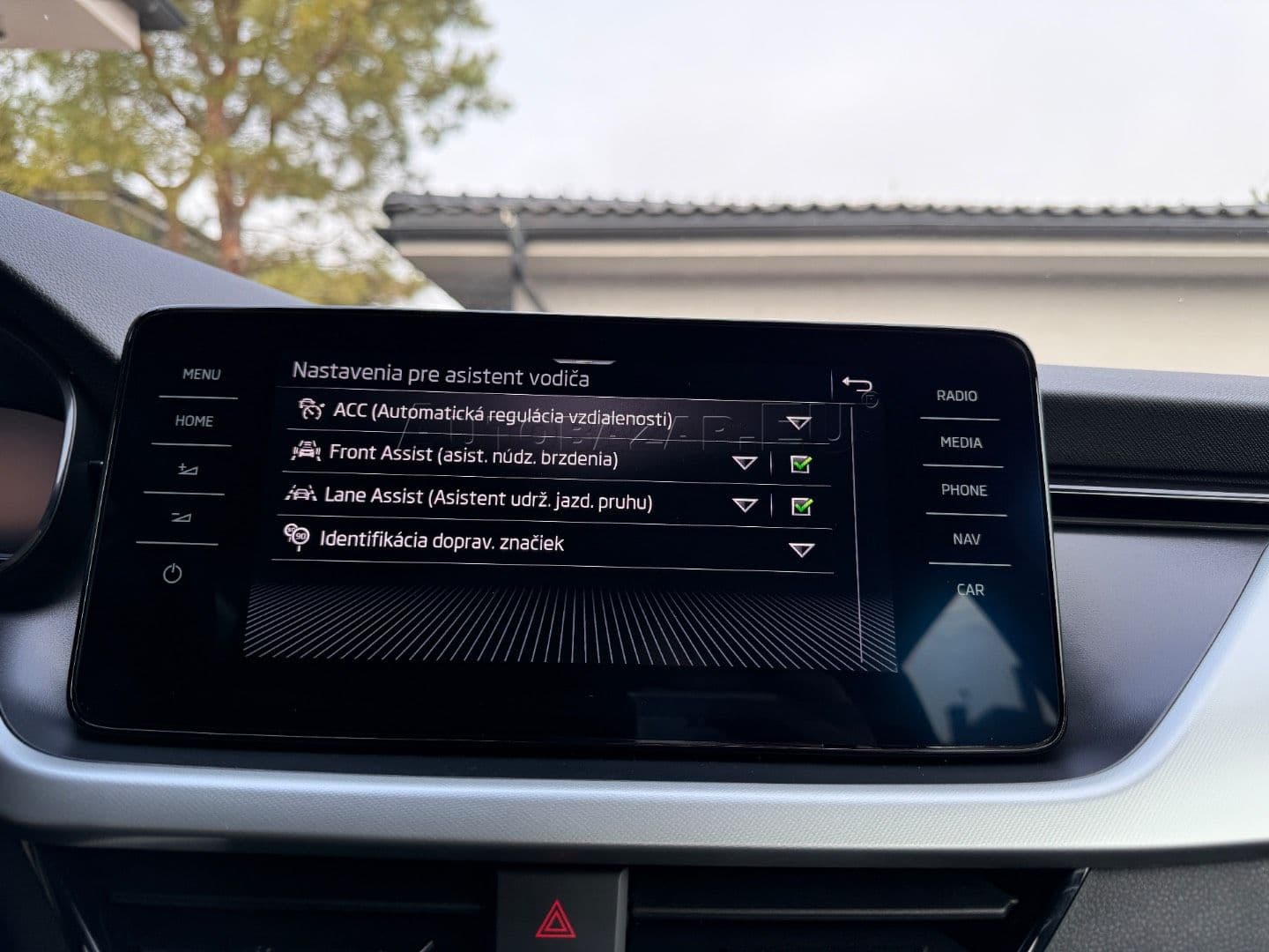 Škoda Kamiq 1.0 TSI Active thumb 32