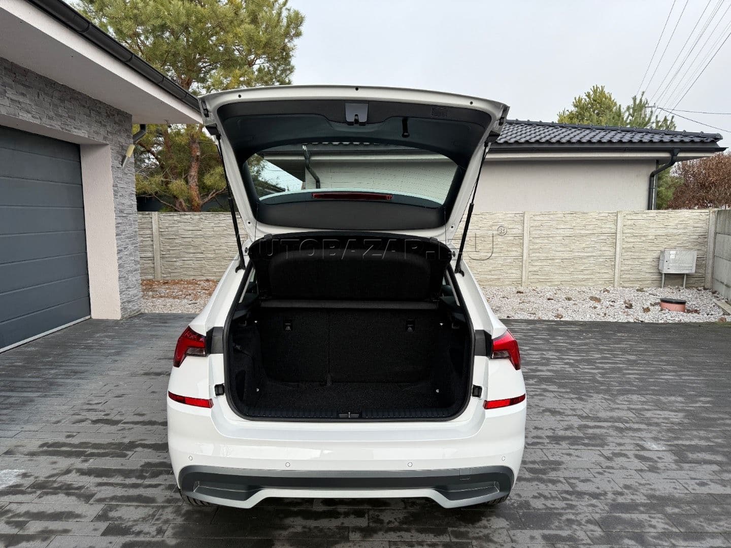 Škoda Kamiq 1.0 TSI Active thumb 42