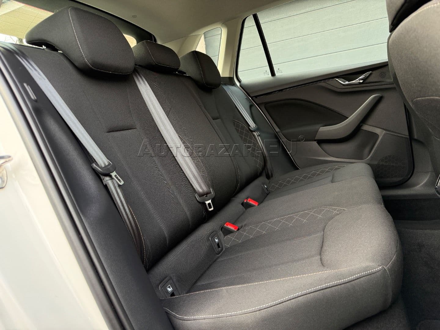 Škoda Kamiq 1.0 TSI Active thumb 44