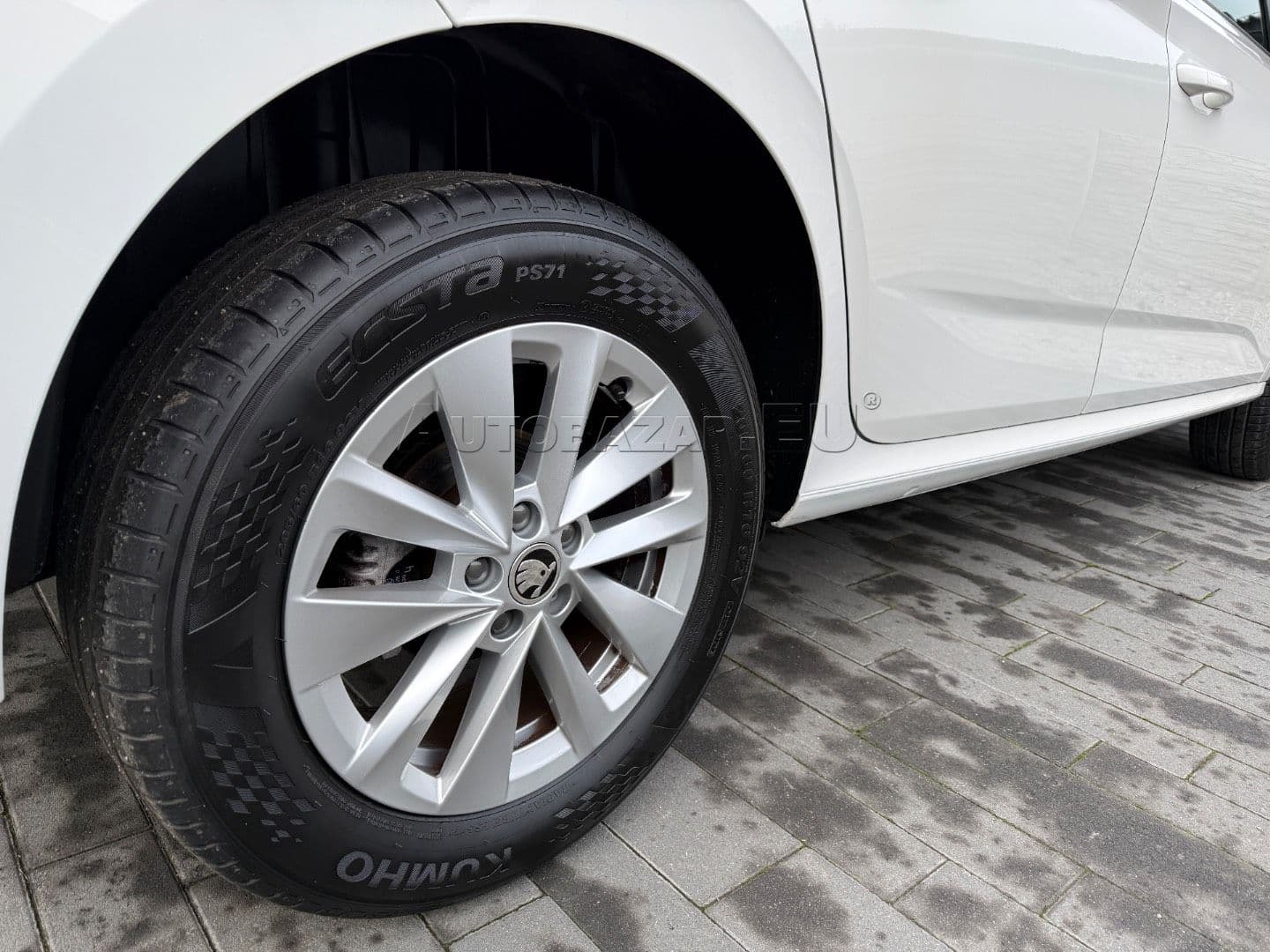 Škoda Kamiq 1.0 TSI Active thumb 12