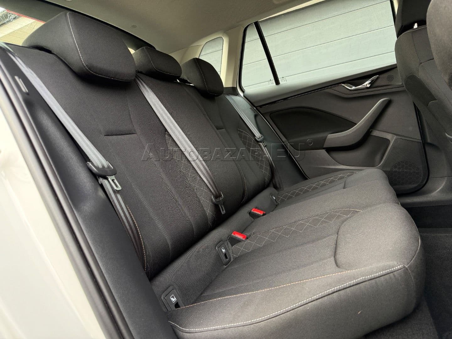 Škoda Kamiq 1.0 TSI Active thumb 43