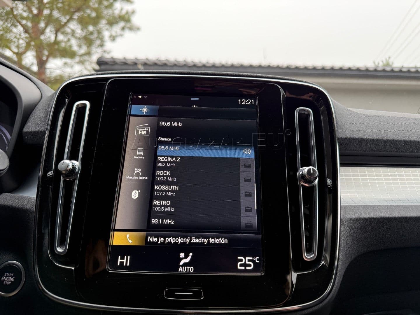 Volvo XC40 T4 RECHARGE thumb 30