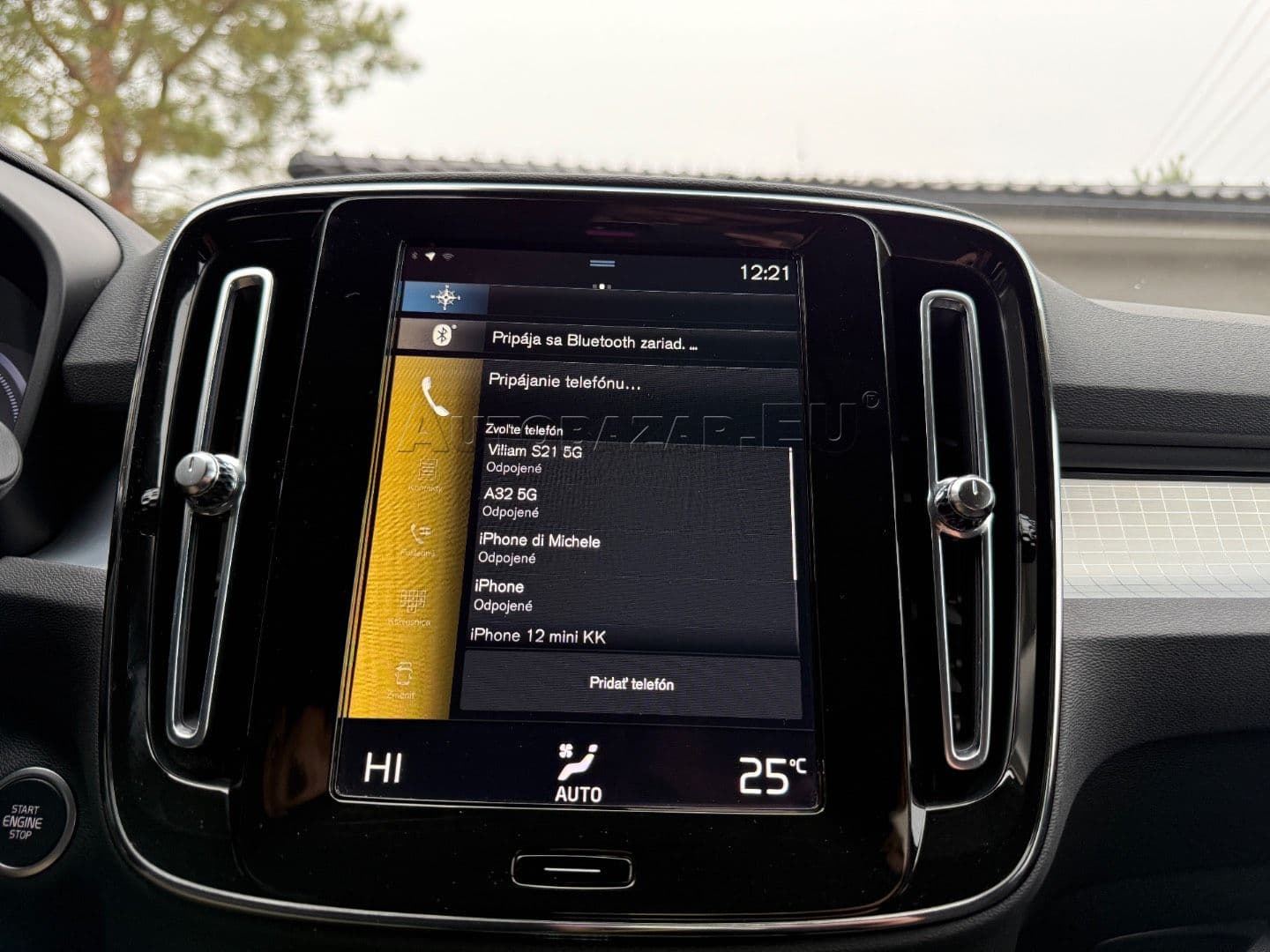 Volvo XC40 T4 RECHARGE thumb 31