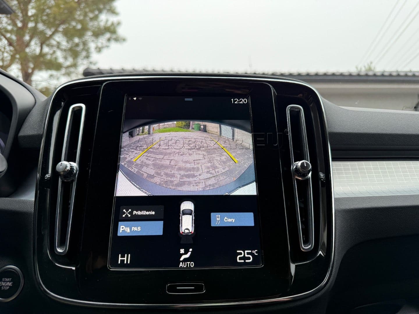 Volvo XC40 T4 RECHARGE thumb 35