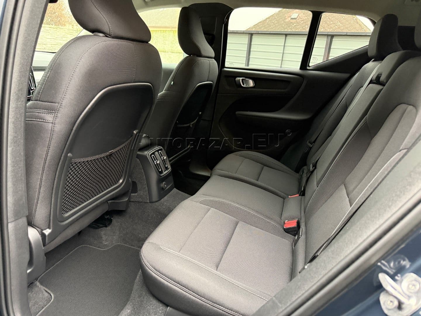 Volvo XC40 T4 RECHARGE thumb 38
