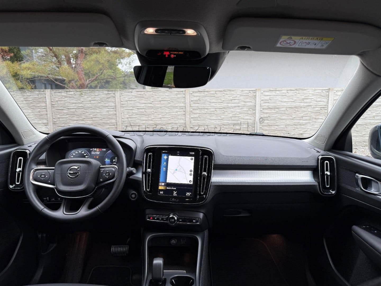 Volvo XC40 T4 RECHARGE thumb 43