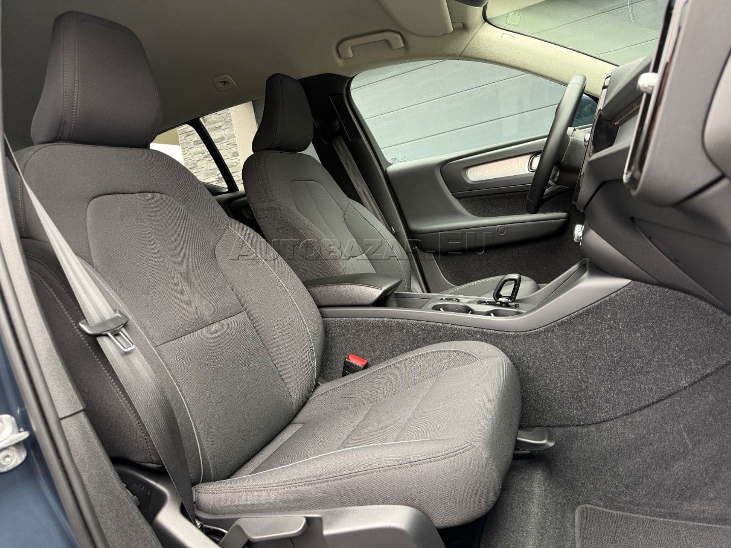 Volvo XC40 T4 RECHARGE thumb 50