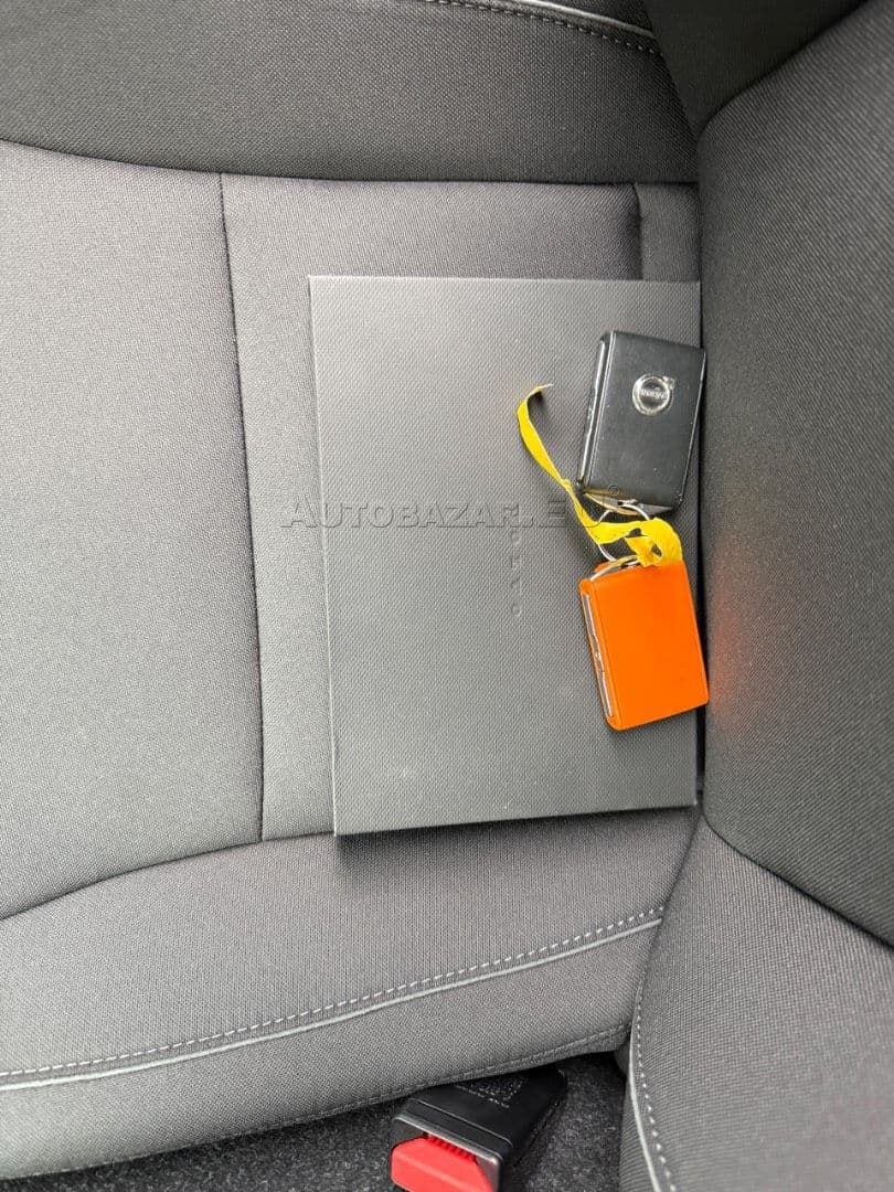 Volvo XC40 T4 RECHARGE thumb 51