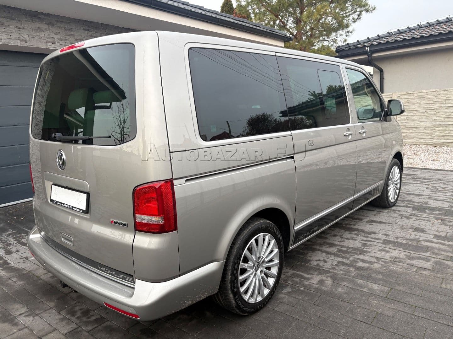 Volkswagen Multivan 2.0 BiTDI Highline 4MOTION DSG thumb 12