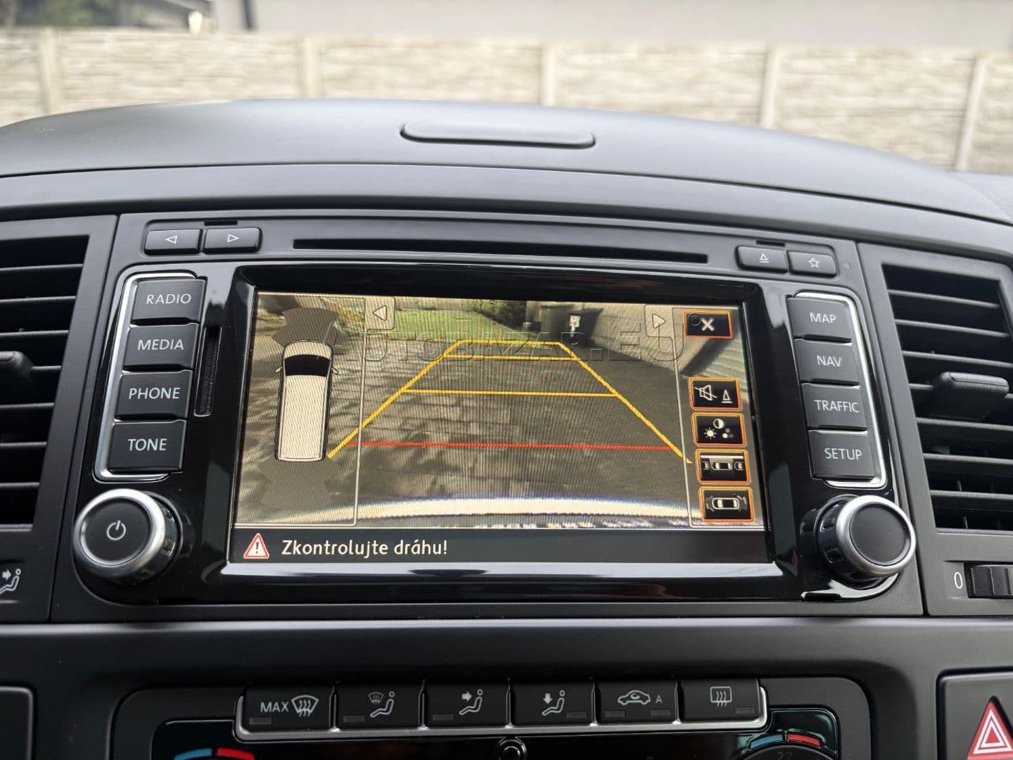 Volkswagen Multivan 2.0 BiTDI Highline 4MOTION DSG thumb 31