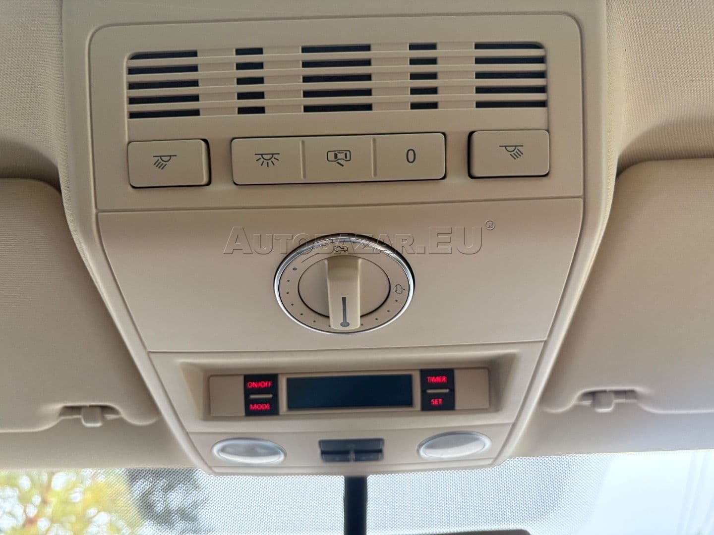 Volkswagen Multivan 2.0 BiTDI Highline 4MOTION DSG thumb 33