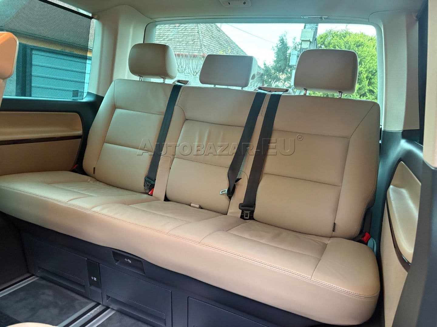 Volkswagen Multivan 2.0 BiTDI Highline 4MOTION DSG thumb 40