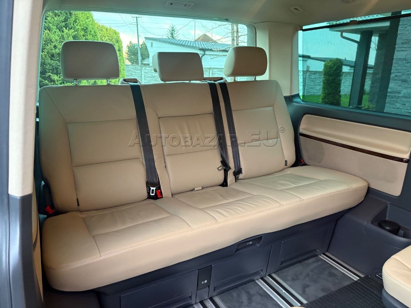 Volkswagen Multivan 2.0 BiTDI Highline 4MOTION DSG thumb 45