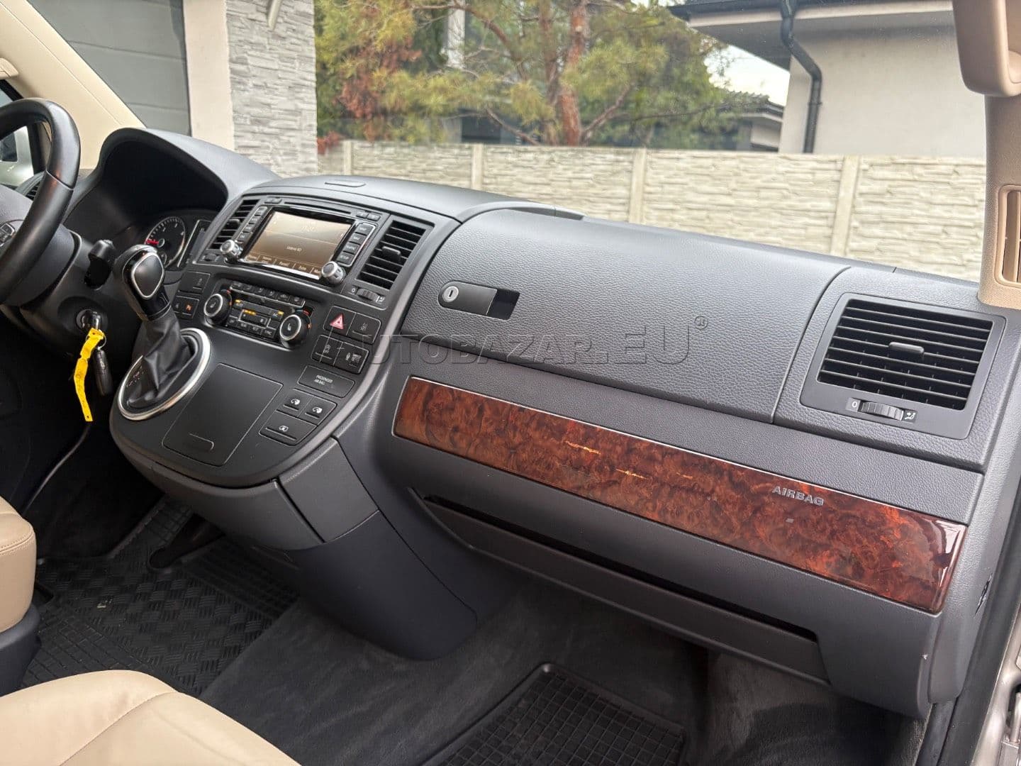 Volkswagen Multivan 2.0 BiTDI Highline 4MOTION DSG thumb 49