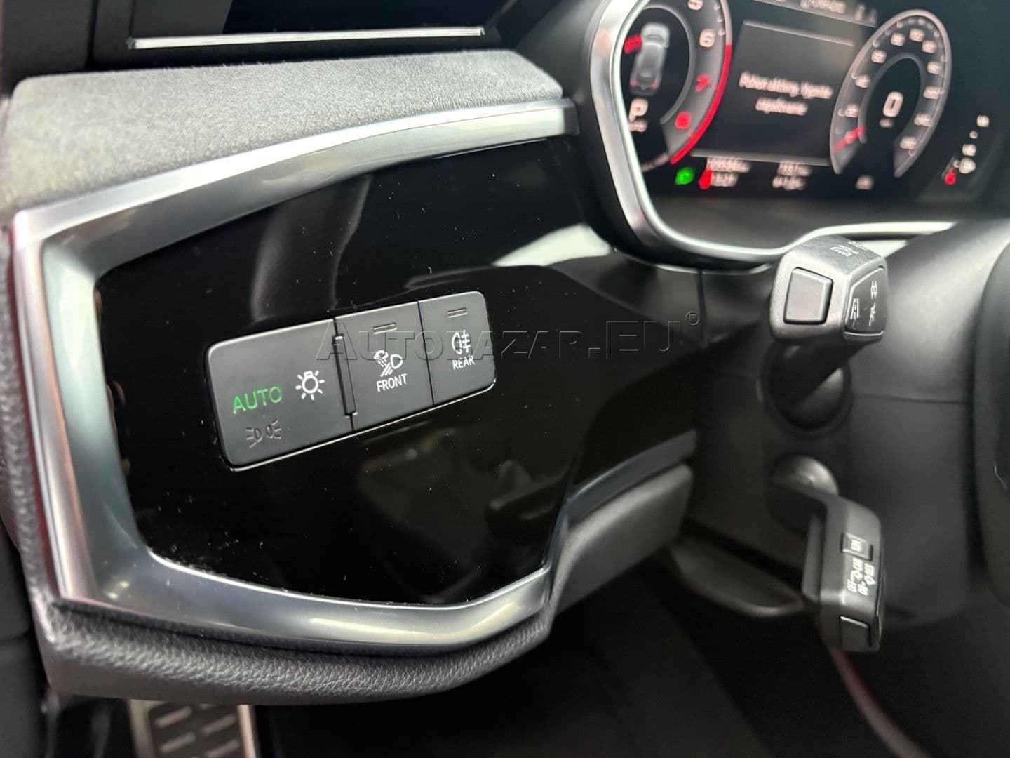 Audi Q3 35 1.5 TFSI mHEV S line S tronic thumb 26