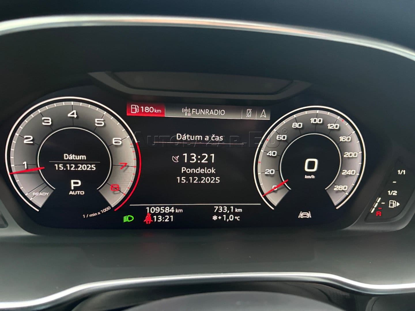 Audi Q3 35 1.5 TFSI mHEV S line S tronic thumb 30