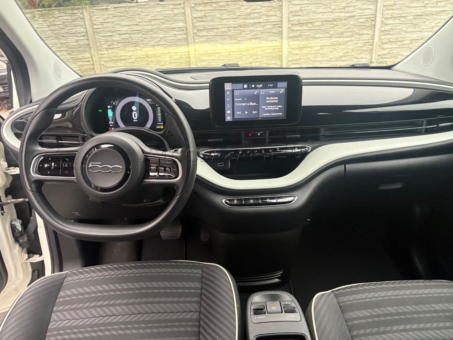 Fiat 500 500e 42kWh Icon thumb 34