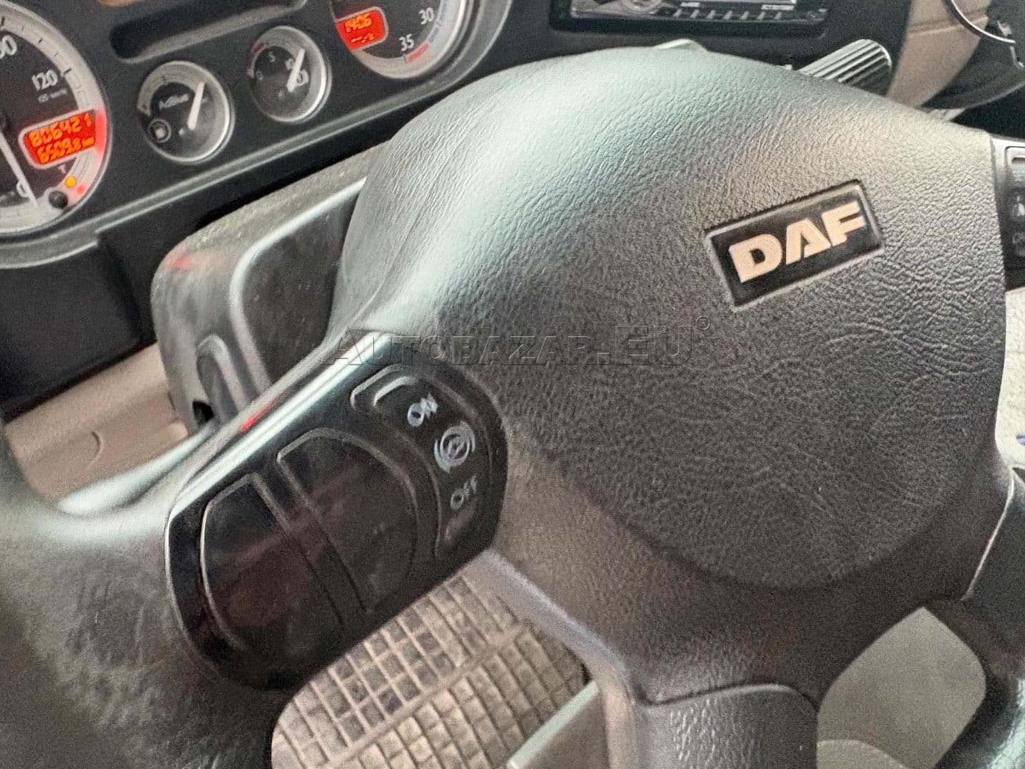 DAF LF45 180 4x2 thumb 15