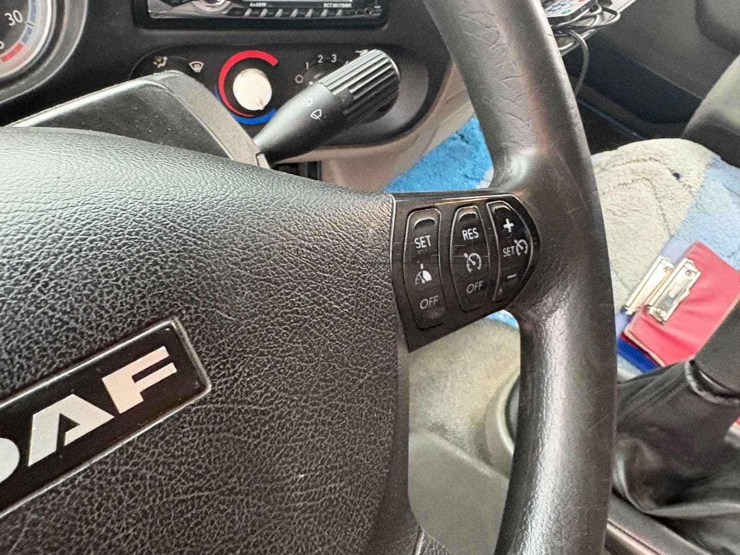 DAF LF45 180 4x2 thumb 16