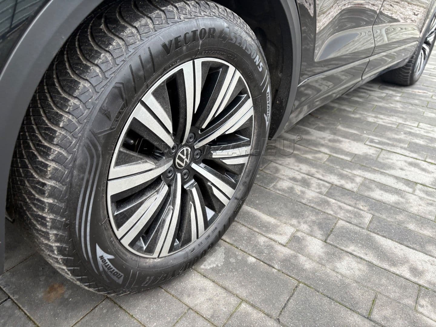 Volkswagen Touareg 3.0 V6 TDI Elegance 4Motion Tiptronic thumb 13
