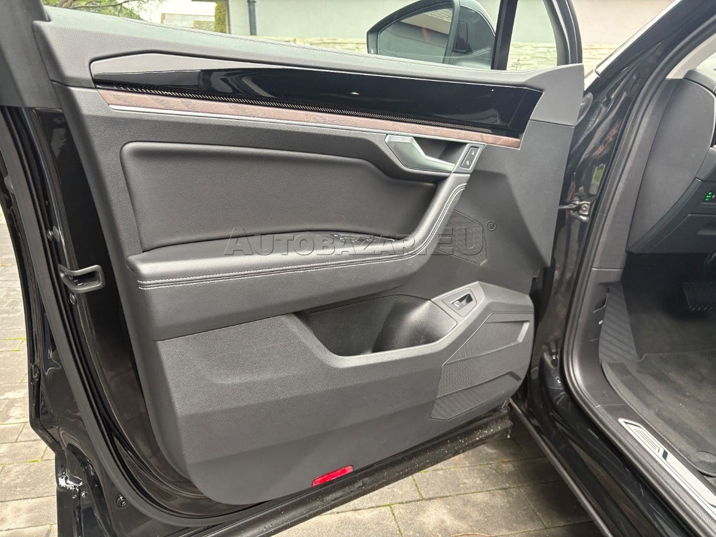 Volkswagen Touareg 3.0 V6 TDI Elegance 4Motion Tiptronic thumb 20