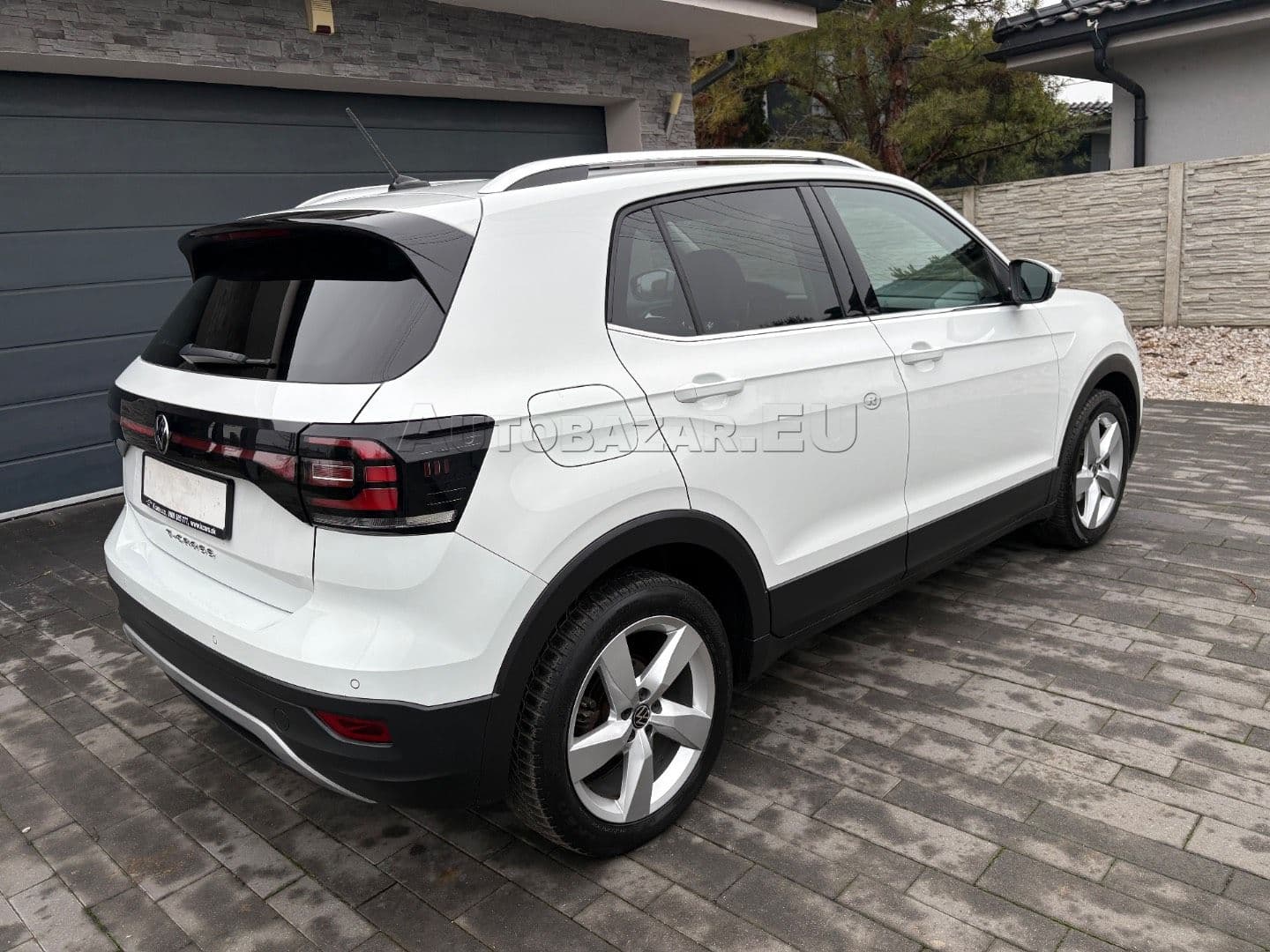 Volkswagen T-Cross 1.0 TSI 110k Life DSG thumb 12